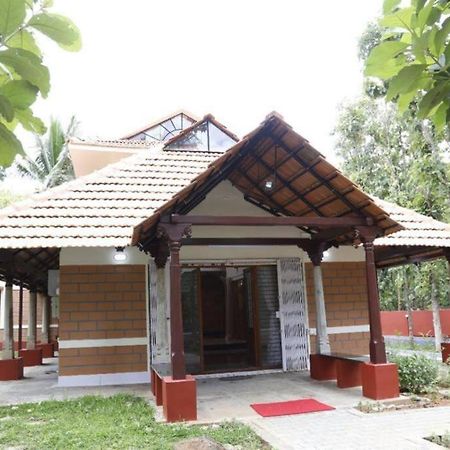 'Vrindavan' In Heritage City Mysuru 외부 사진