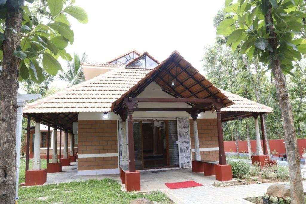 'Vrindavan' In Heritage City Mysuru 외부 사진